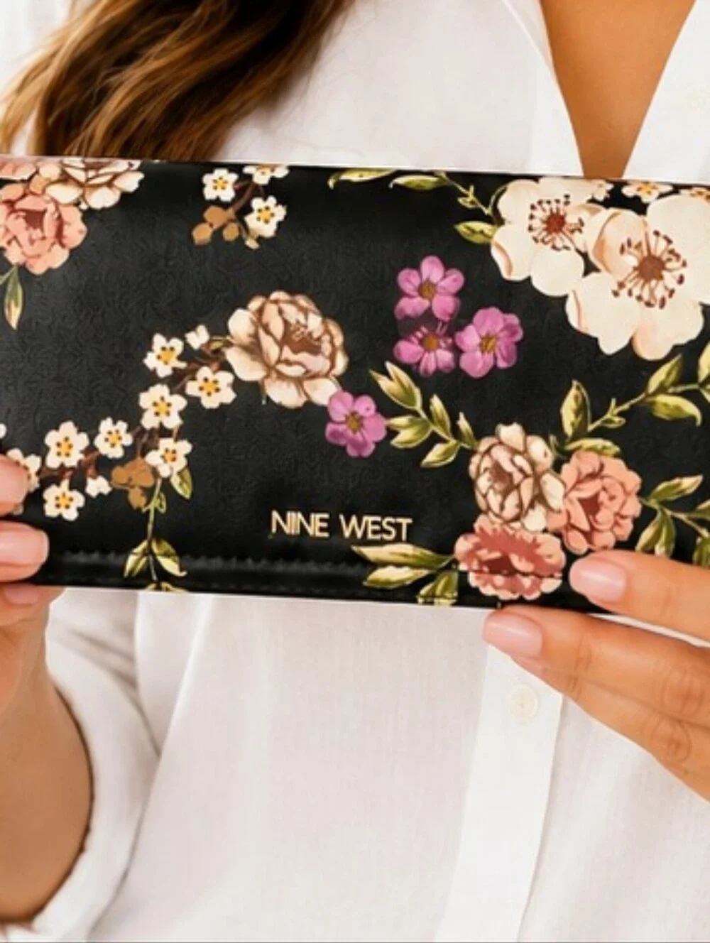 👜 Nine West Black Floral Bifold Wallet Organizer Clutch Card Holder Womens